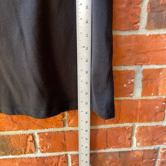 Rae Dunn Womens Medium Black Hustle Graphic Short Sleeve Tshirt - Picture 6 of 7